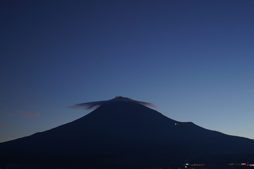 夜明け富士山～夏山シーズン終了