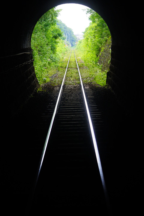 トンネルの向こう　夏