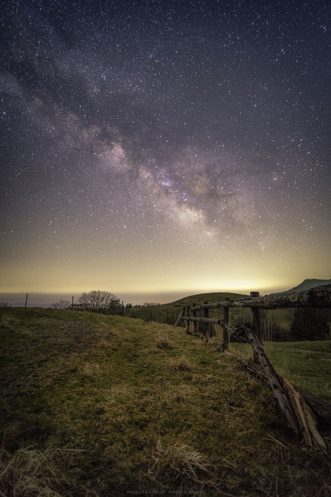 The Farm / 牧場の夜空