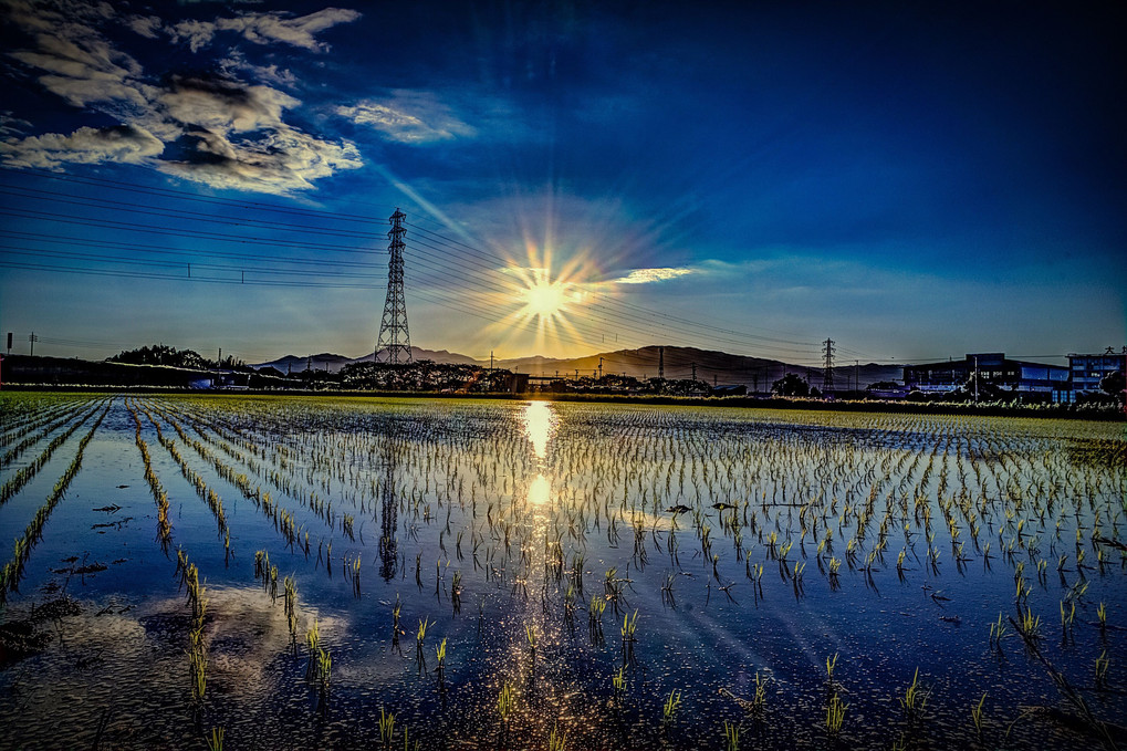 ✨昨日の夕陽✨18:45 (HDR)