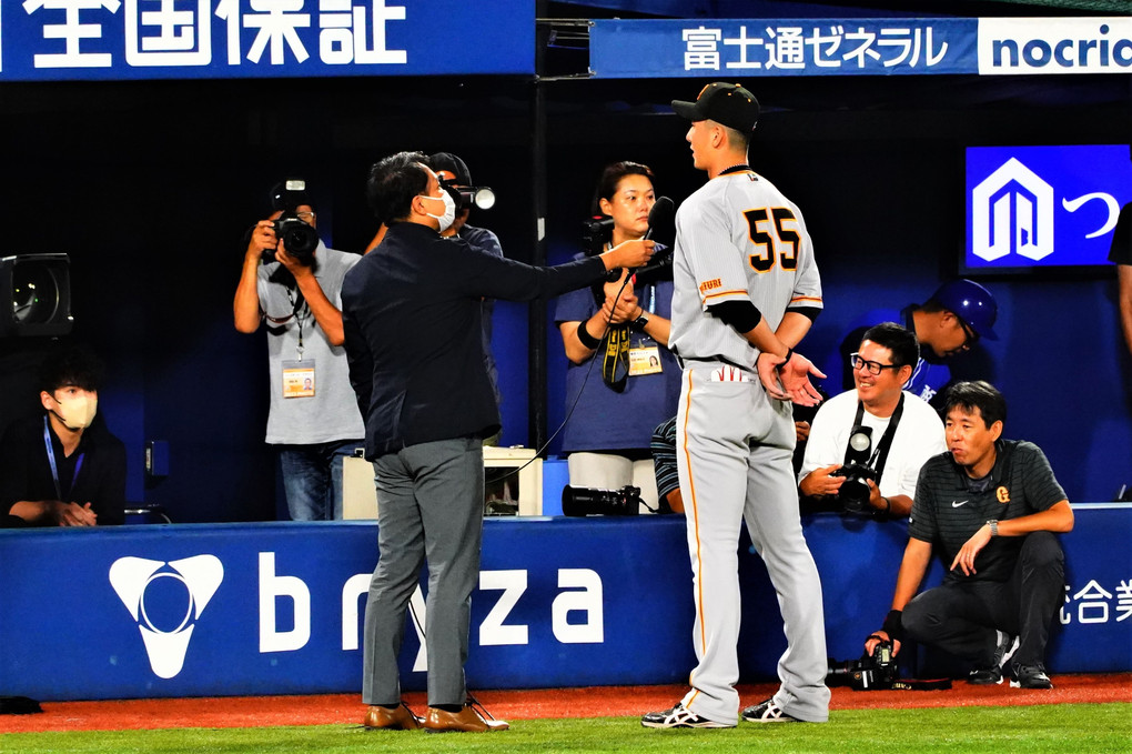 秋広選手　２ランホームランが決勝点となり　ヒーローインタビュー ❣