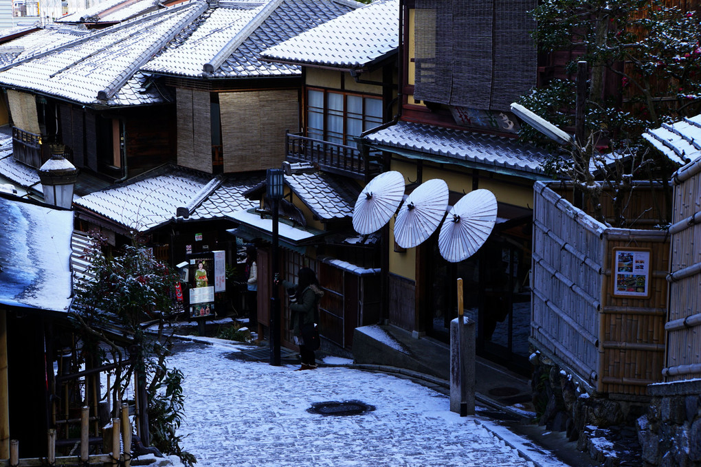 京都　祇園雪化粧