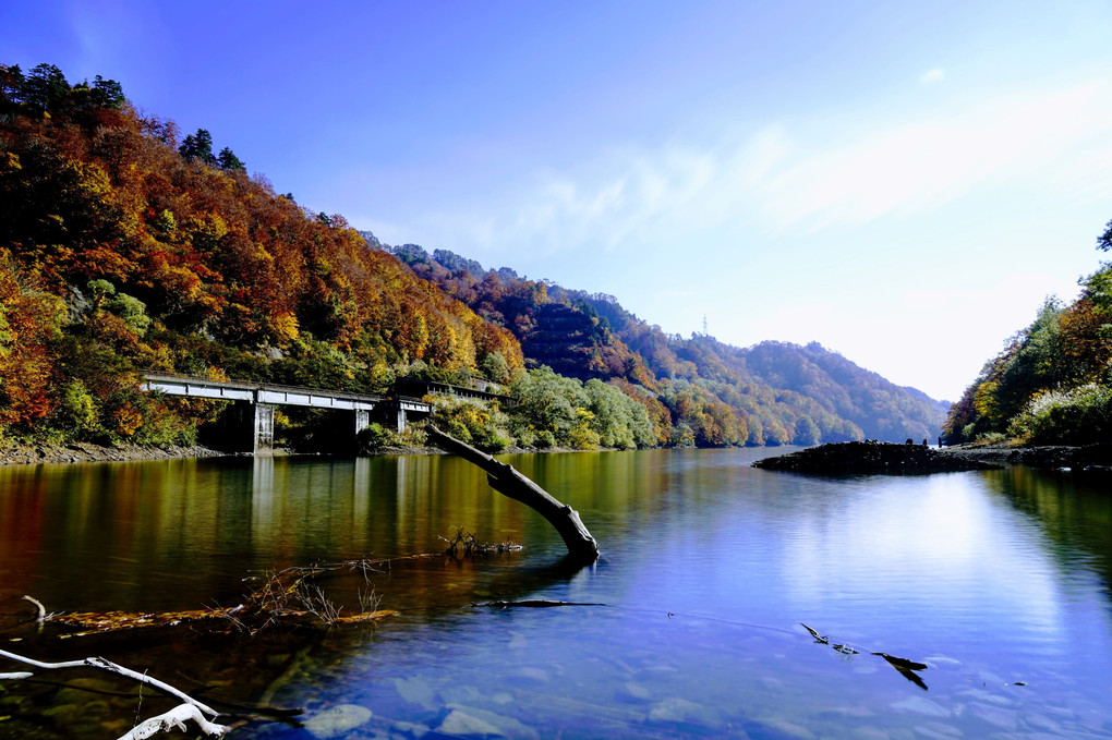 只見線の田子倉湖畔　GoogleフォトAIの画像処理