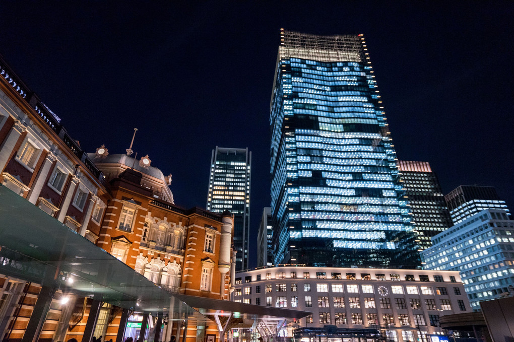 東京駅とJPタワー