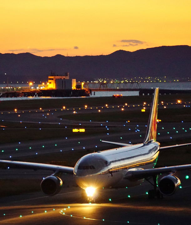 A sunset at Ｋansai Ａirport