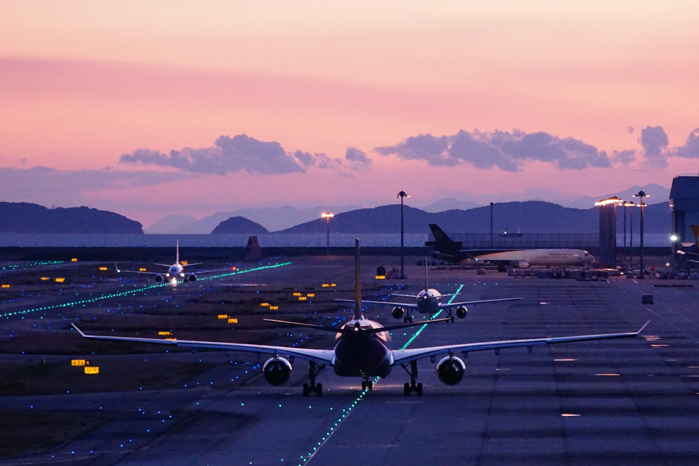 A sunset at Ｋansai Ａirport