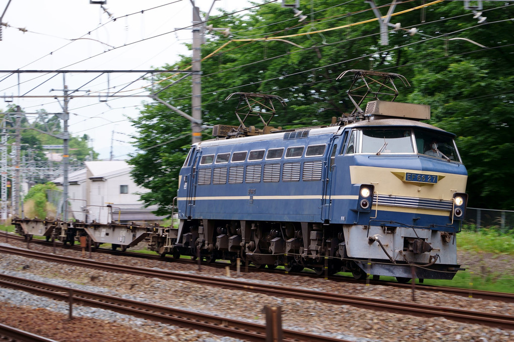 配給列車