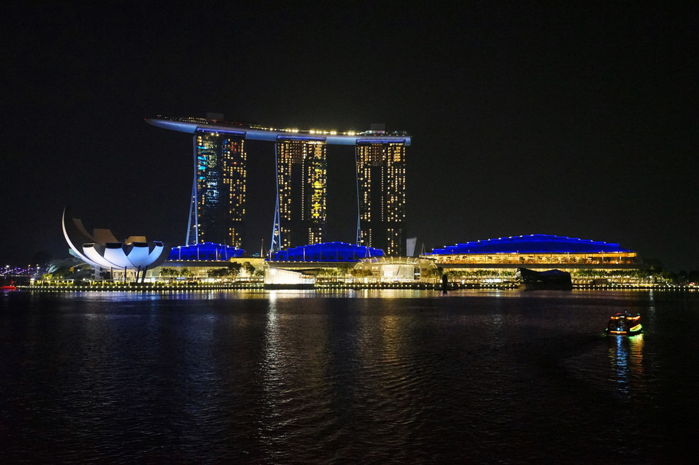 シンガポール　マリーナ地区夜景
