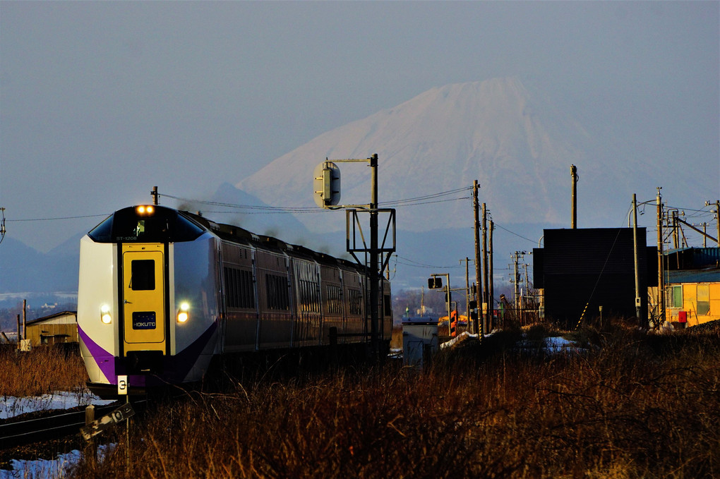 無人駅　　黄金