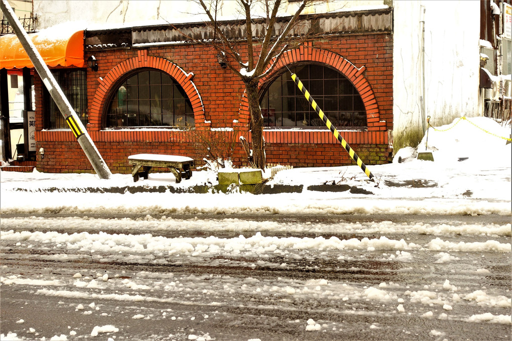 旧札幌通り　春の雪