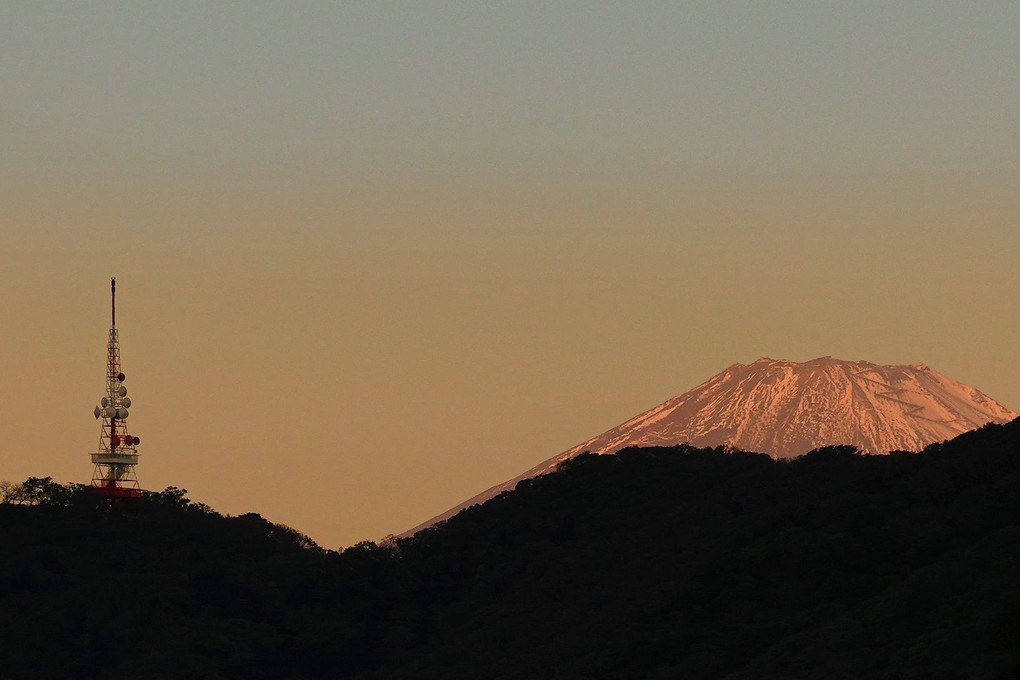 朝焼け富士山～モルゲンロード