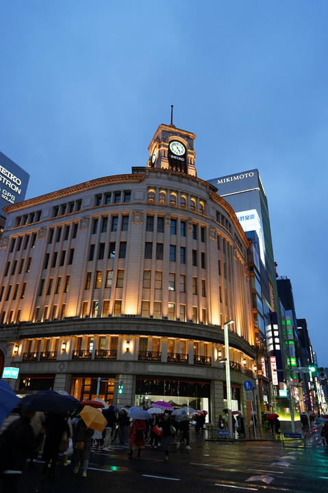 雨　銀座