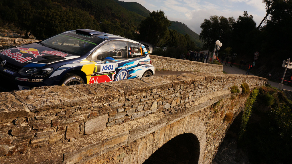 WRC Tour de Corse 2016 橋の上