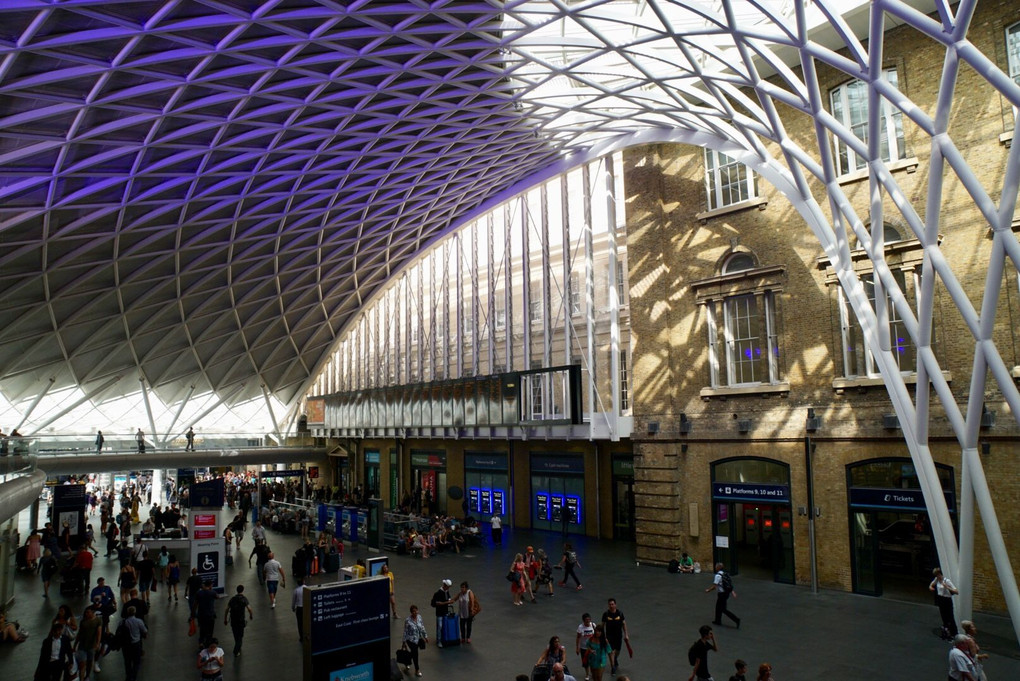 世界でも美しい駅、ロンドン、キングスクロス駅