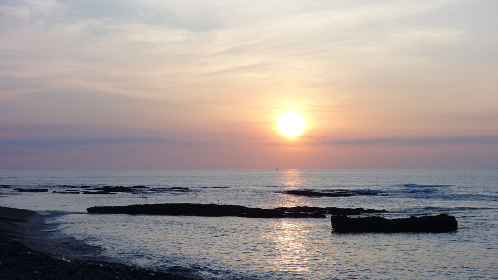 大洗海岸の朝陽　三景