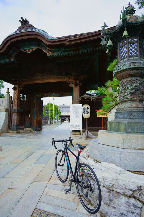 ロードバイクで三つの神社をお参りする　～三社参り～を近所で模倣する