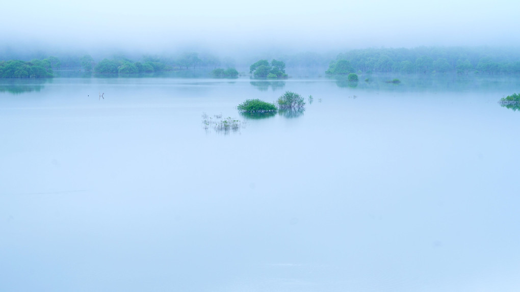 山形・白川湖にて