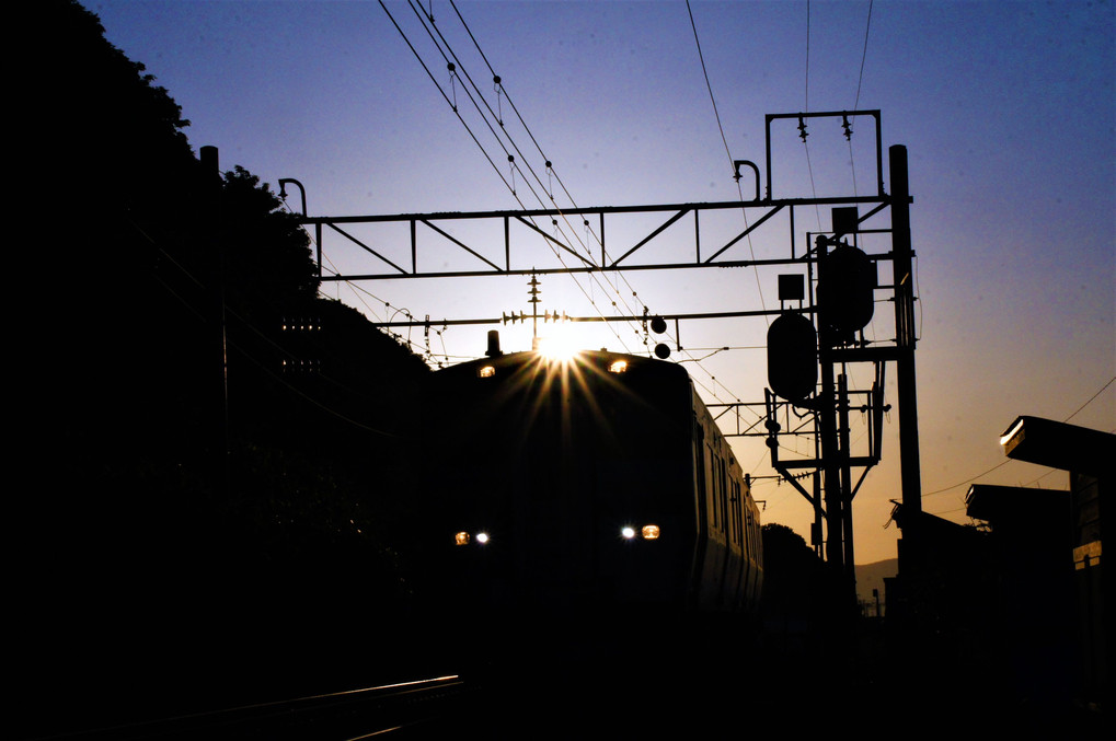 夕陽の電車