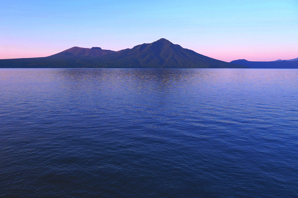 支笏湖の光景