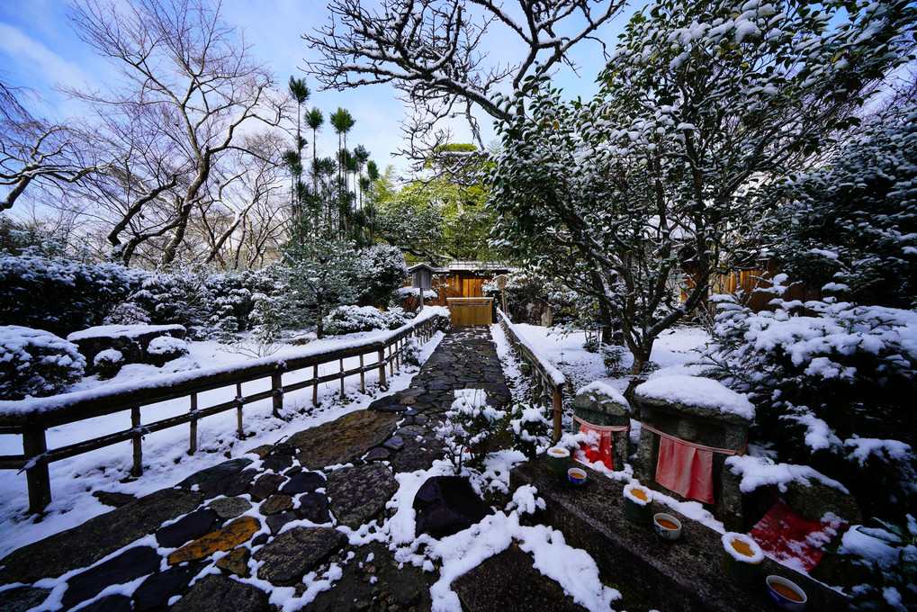 雪景色の宝泉院