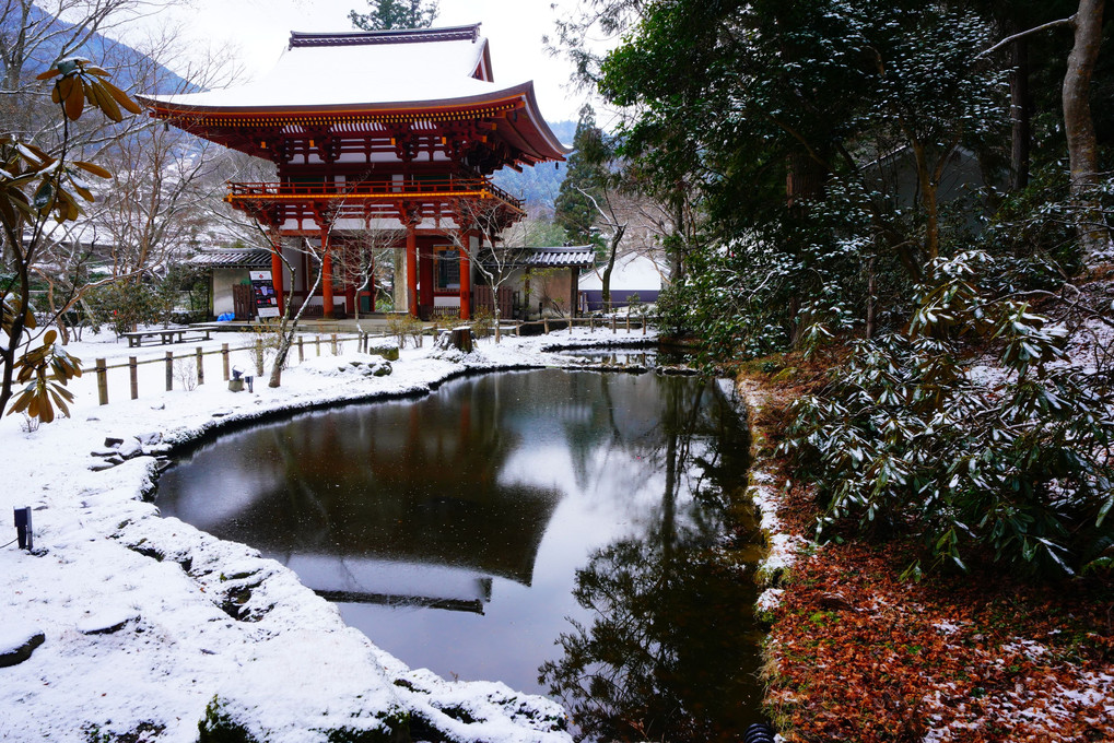残雪の室生寺