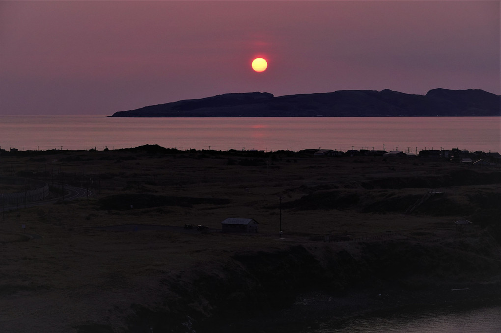 利尻島周遊-7　夕日ヶ丘展望台から礼文落日