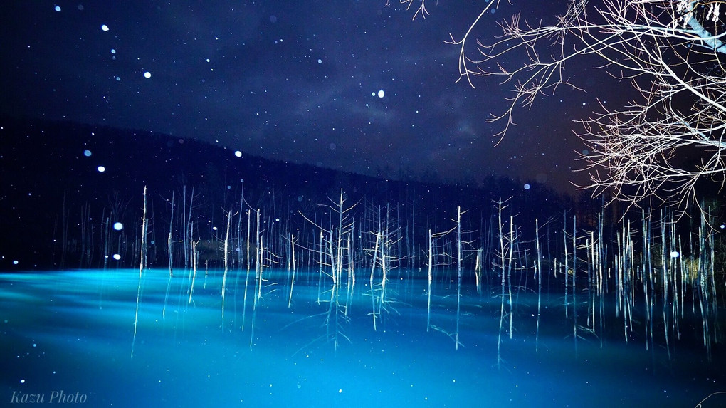 青い池 2018 初雪