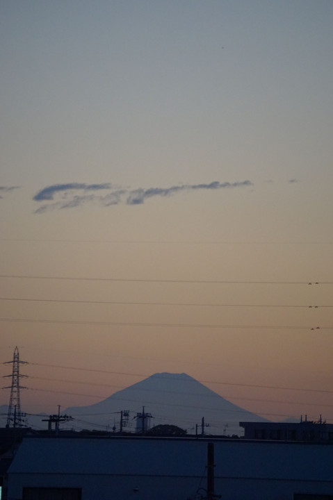 千葉の自宅から撮った３色の富士山
