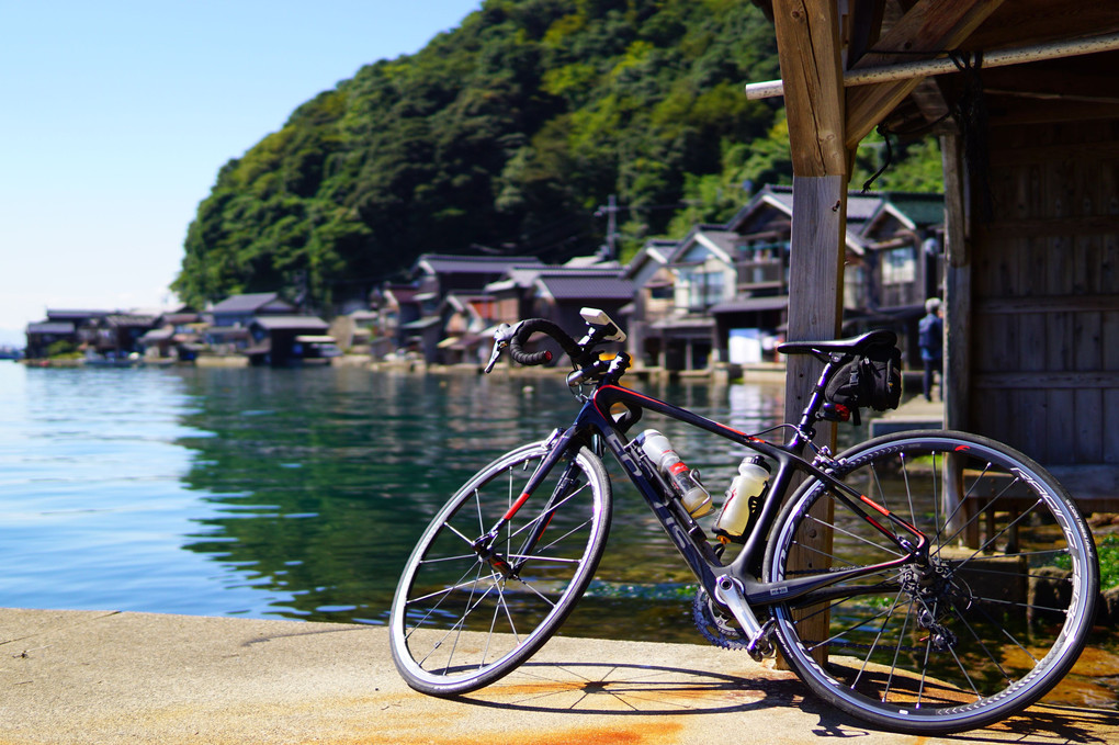 伊根の舟屋と自転車2