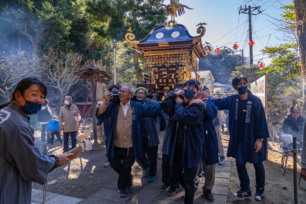 元旦祭 神輿担ぎ