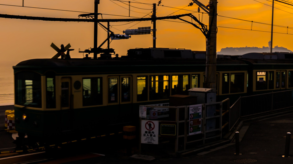 Sunset of Kamakurakoukoumae Station 