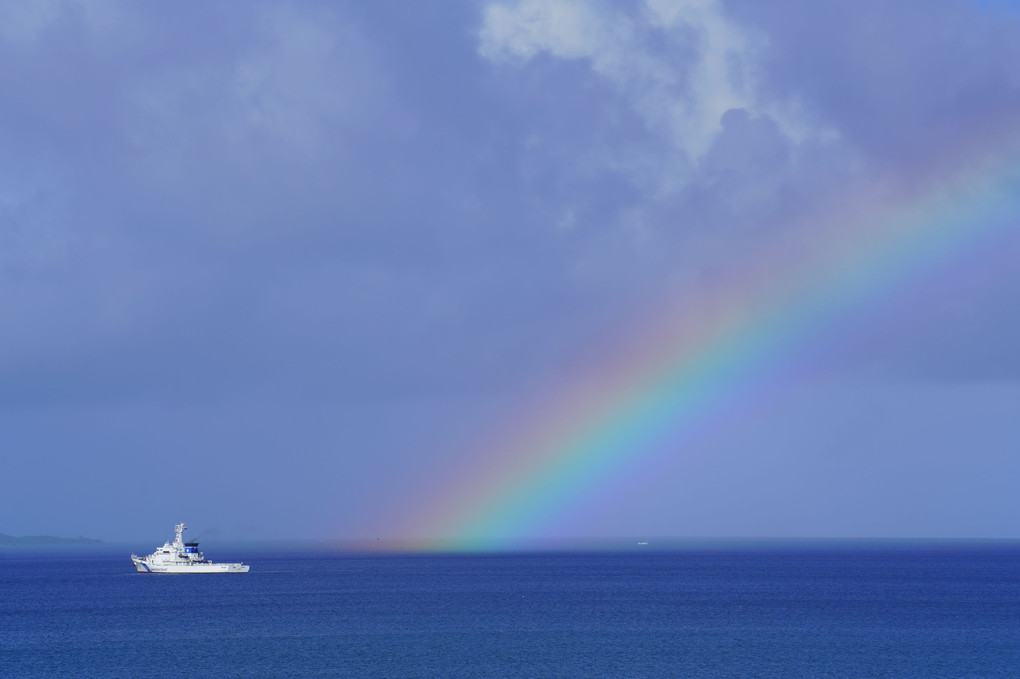 巡視船と虹🌈