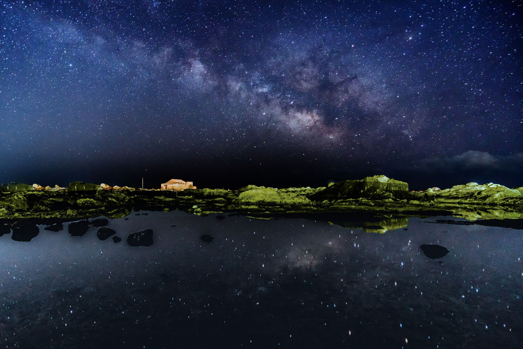 Reflection of Milky Way 