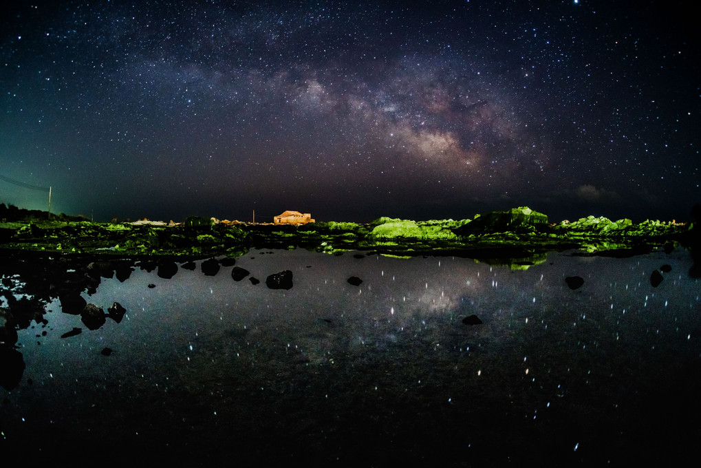 Reflection of Milky Way 