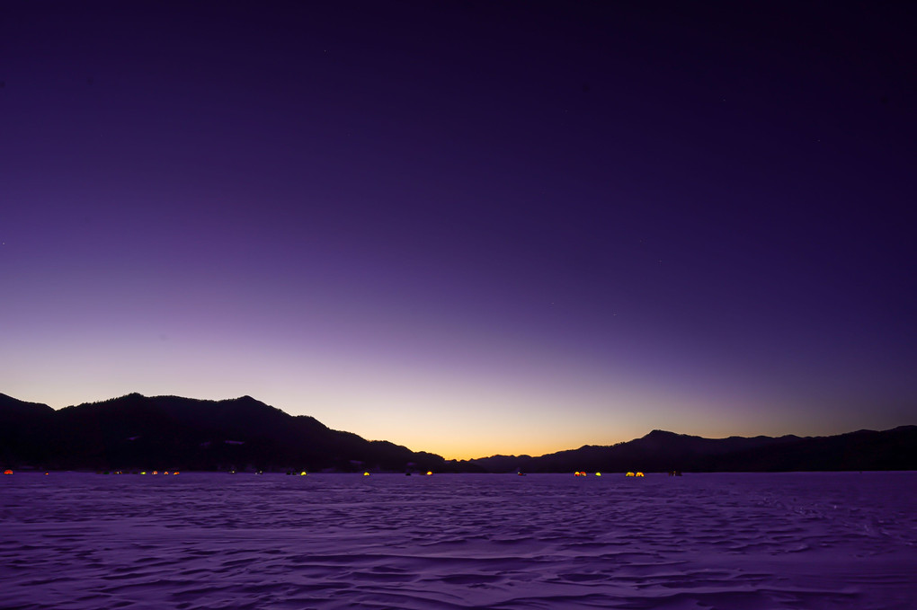 絶景　真冬の糠平湖　光芒