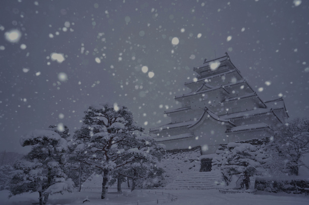 大雪の鶴ヶ城