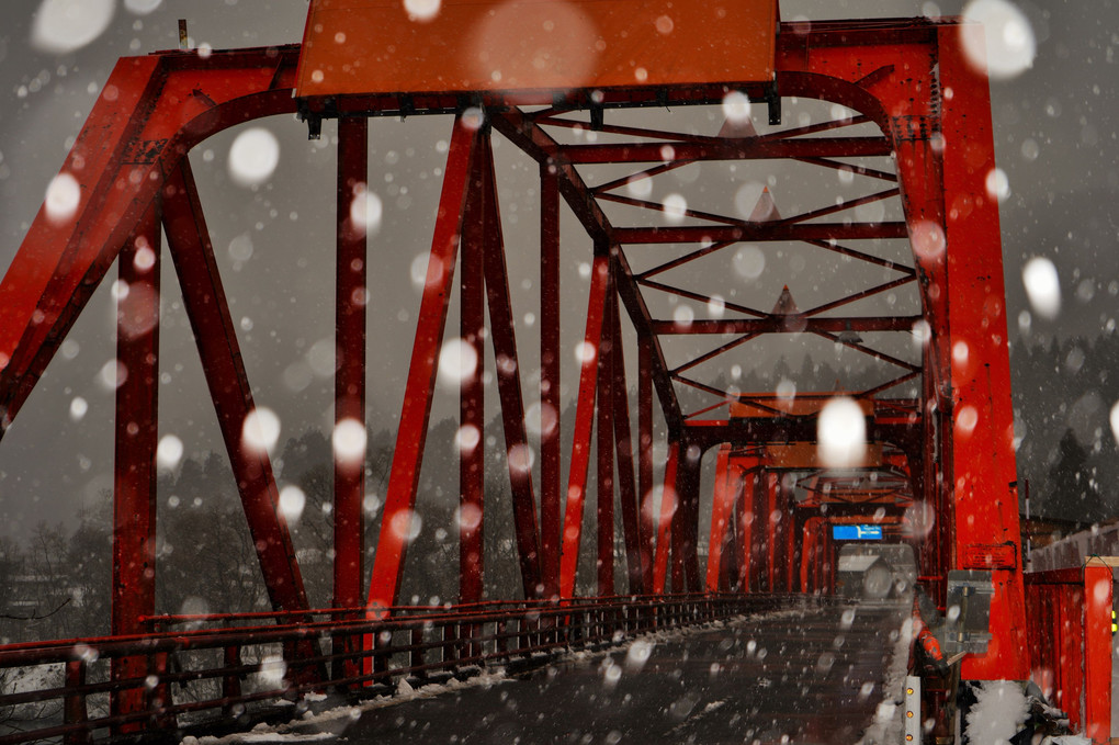 雪の麒麟橋