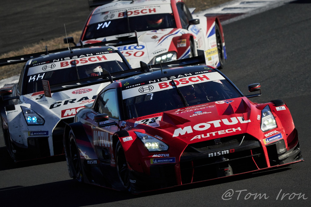 MOTUL GT-R