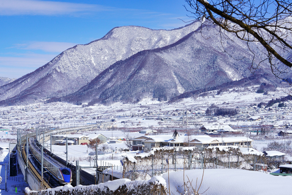 雪原にかがやいて