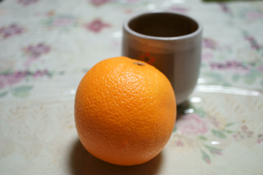 果物と湯飲