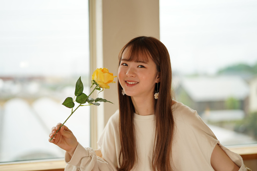 ””　♫　There is a yellow rose of Gunma, that