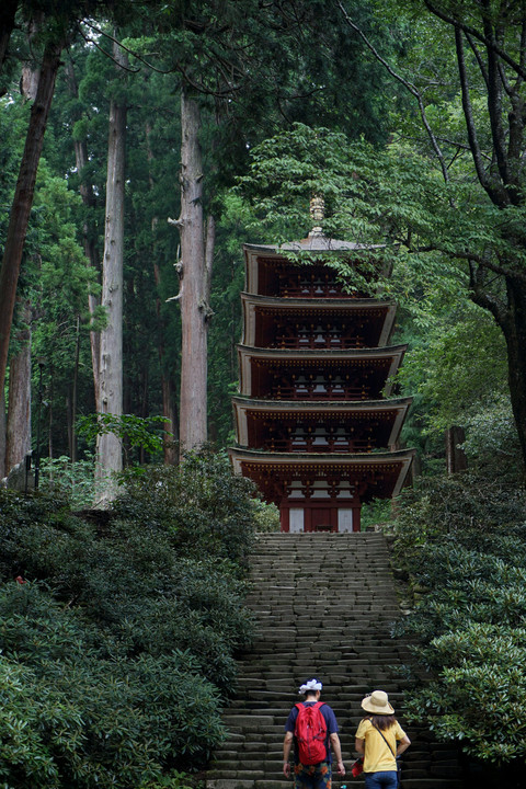 夏の室生寺参詣