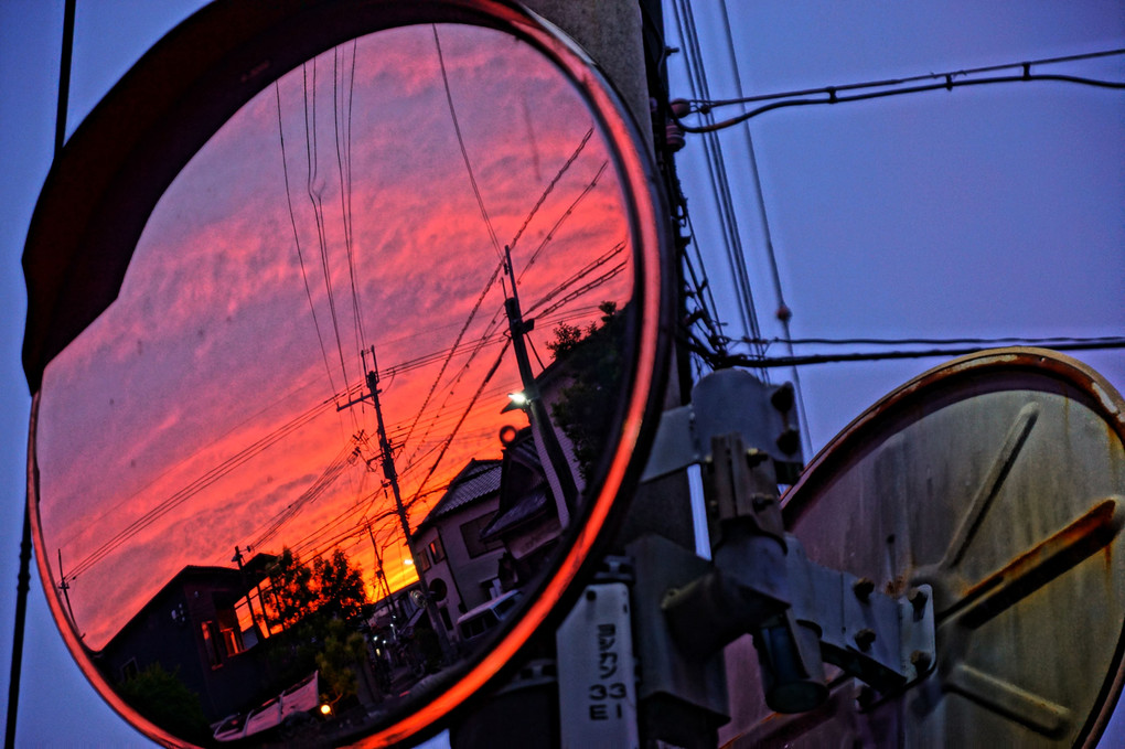 Sunset in the Mirror