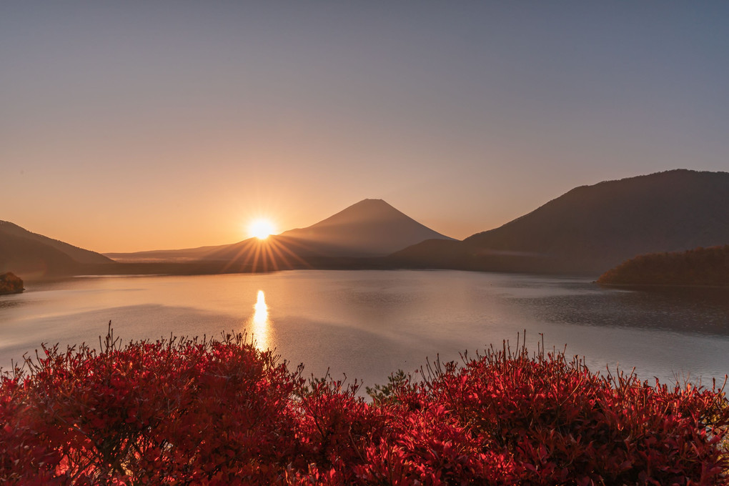 紅葉と富士山
