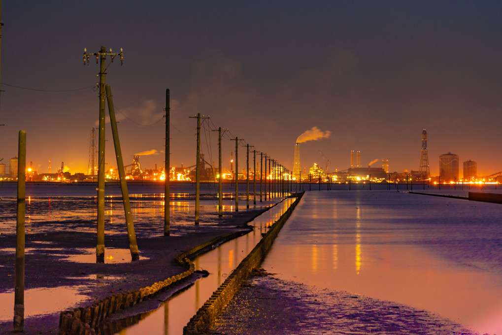夜景には電柱が映える江川海岸