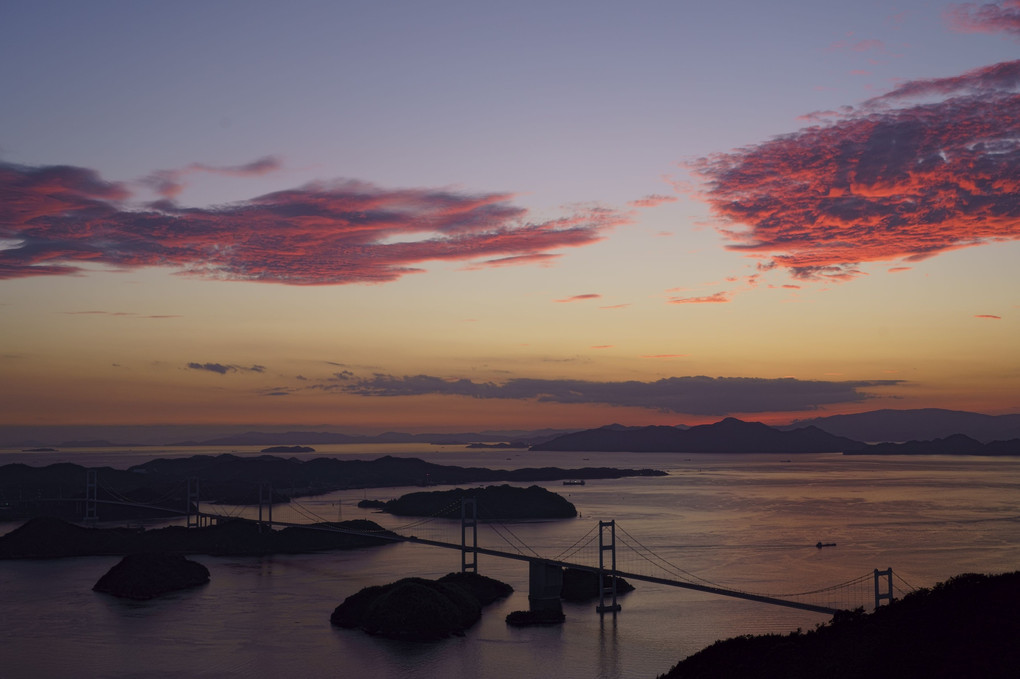 亀老山展望台(来島海峡大橋)夕景からライトアップまで