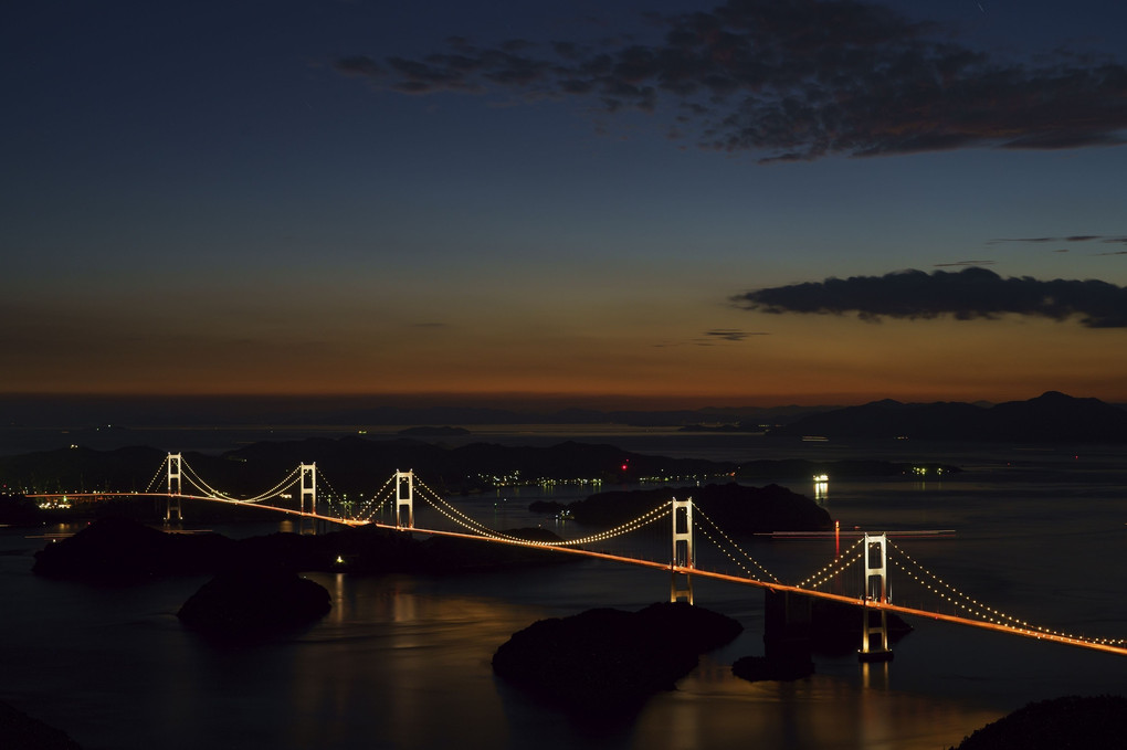 亀老山展望台(来島海峡大橋)夕景からライトアップまで