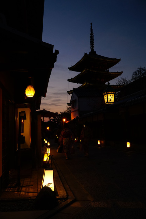 東山花灯路