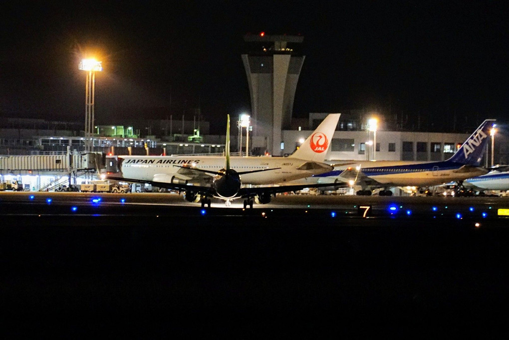 夜の阿蘇熊本空港