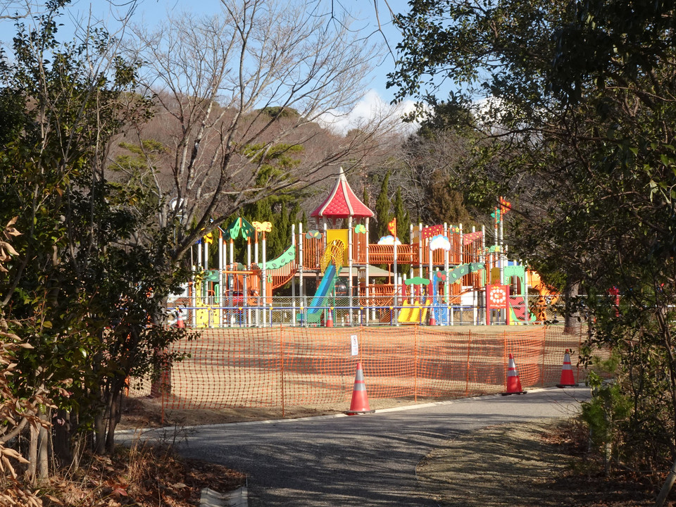 New Castle in Park お城登場